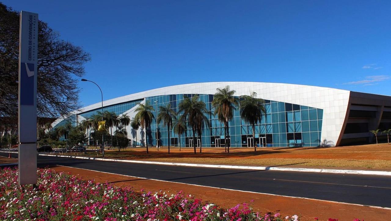 V822 Apart Aconchegante Em Frente Ao Shopping Brasília Exterior foto